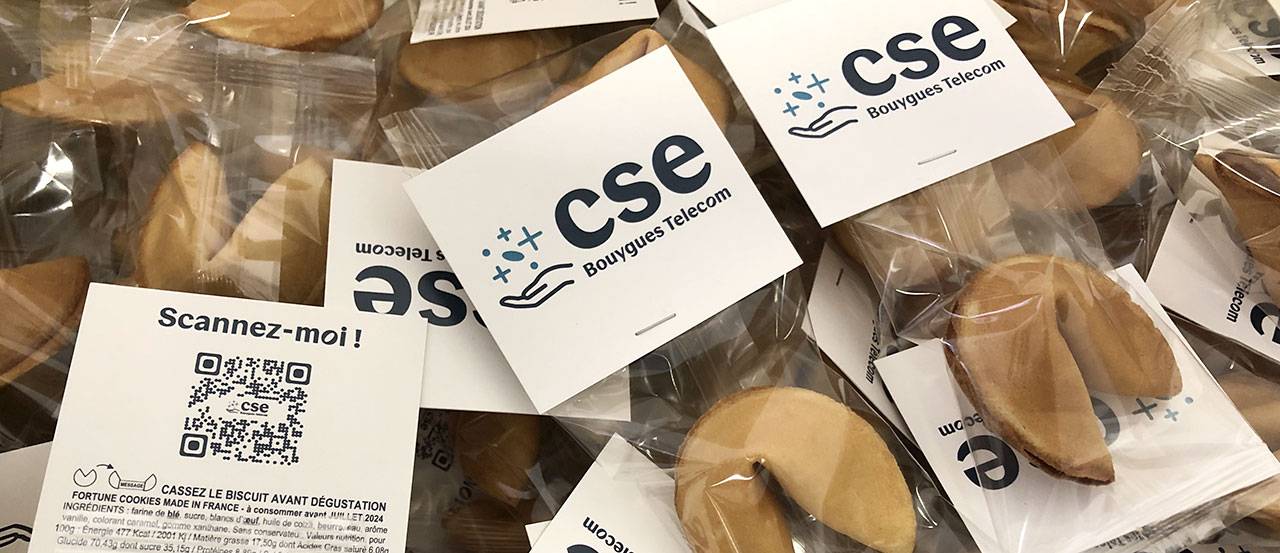 Une publicité croustillante avec le flyer cookie personnalisé Une publicité croustillante avec le flyer cookie personnalisé
