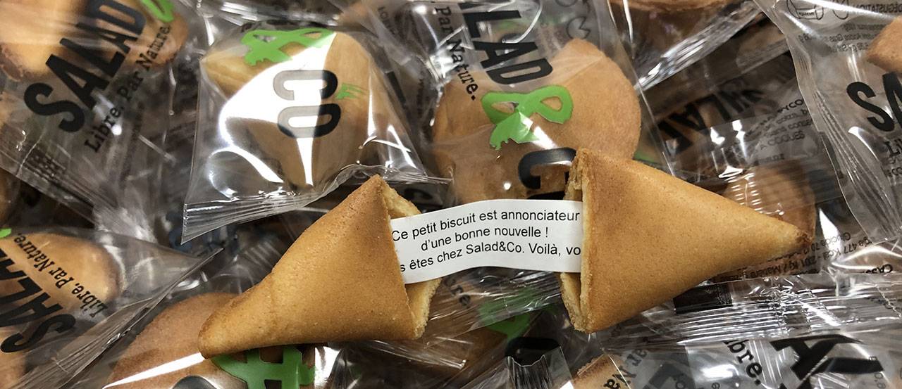 Des fortune cookies personnalisés avec le logo de votre enseigne Des fortune cookies personnalisés avec le logo de votre enseigne